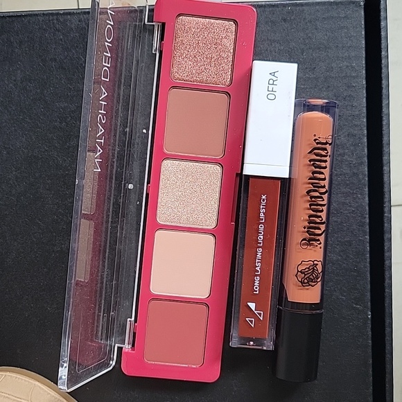 Sephora Other - New! Bundle of eyeshadow and lip!